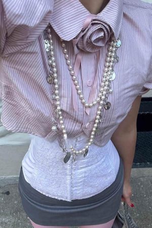 Cute Everyday Outfits, Outfit Inspo Casual Sweet Attitude Striped Crop Shirt