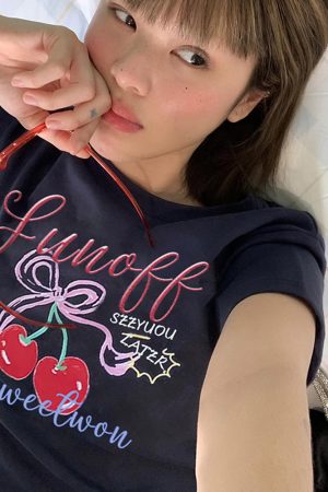 Cute Everyday Outfits, Outfit Inspo Casual Sweet Cherry Crop Top