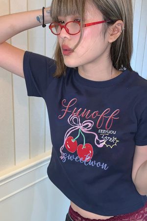 Cute Everyday Outfits, Outfit Inspo Casual Sweet Cherry Crop Top