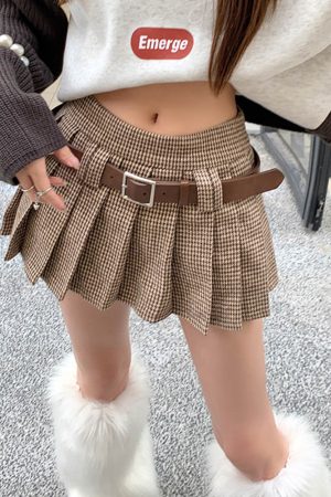 Cute Everyday Outfits, Outfit Inspo Casual Sweet Dress Code Pleated Skirt