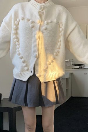 Cute Everyday Outfits, Outfit Inspo Casual Sweetheart Knit Cardigan