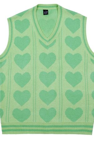 Cute Everyday Outfits, Outfit Inspo Casual Teen Craft Heart Vest