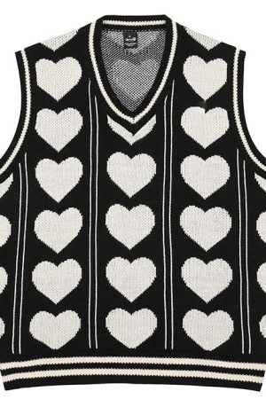 Cute Everyday Outfits, Outfit Inspo Casual Teen Craft Heart Vest