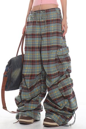 Cute Everyday Outfits, Outfit Inspo Casual Teen Spirit Plaid Cargo Pants
