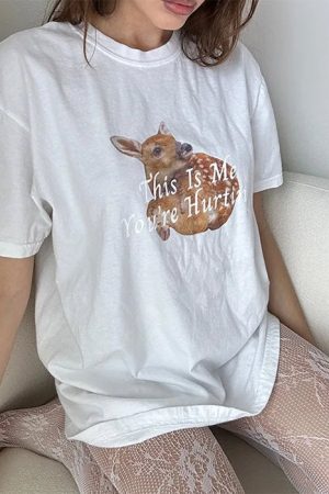 Cute Everyday Outfits, Outfit Inspo Casual This Is Me You're Hurting Graphic T-Shirt