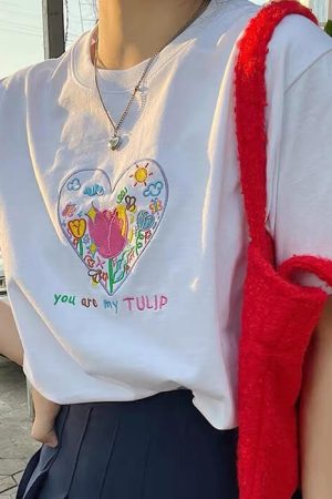 Cute Everyday Outfits, Outfit Inspo Casual Tulip Embroidery Aesthetic T-Shirt