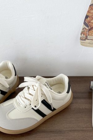 Cute Everyday Outfits, Outfit Inspo Casual Vacay Mode Striped Sneakers