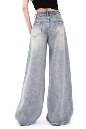 Cute Everyday Outfits, Outfit Inspo Casual Vintage Style Brush Strokes Jeans