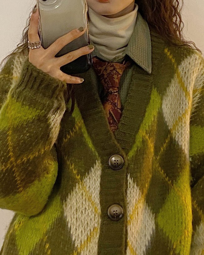 Cute Everyday Outfits, Outfit Inspo Casual Warm Vibes Green Argyle Cardigan Sweater Cute Everyday Outfits, Outfit Inspo Casual Warm Vibes Green Argyle Cardigan Sweater
