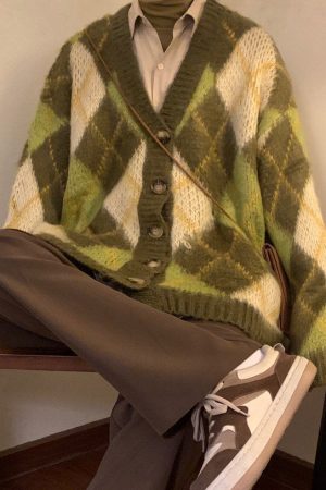 Cute Everyday Outfits, Outfit Inspo Casual Warm Vibes Green Argyle Cardigan Sweater