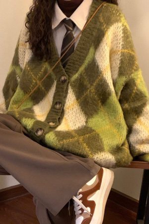 Cute Everyday Outfits, Outfit Inspo Casual Warm Vibes Green Argyle Cardigan Sweater