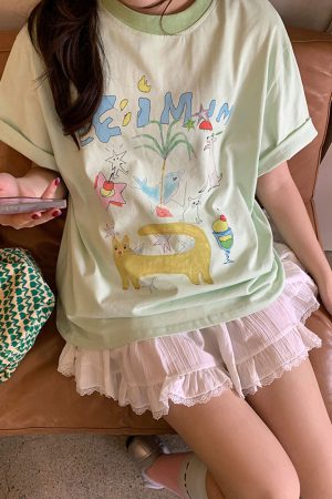 Cute Everyday Outfits, Outfit Inspo Casual Whimsical Doodle Graphic Tee