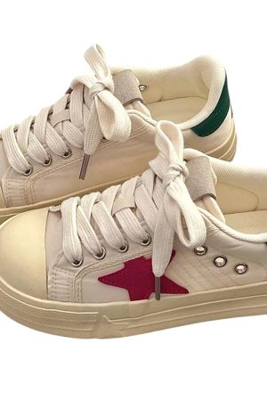 Cute Everyday Outfits, Outfit Inspo Casual White & Red Star Sneakers