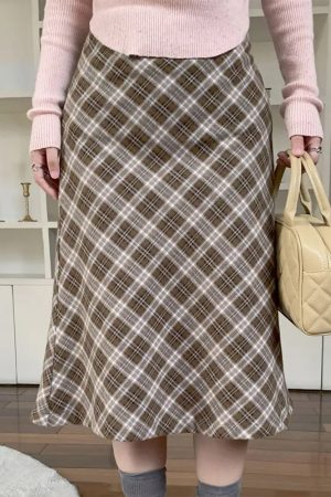 Cute Everyday Outfits, Outfit Inspo Casual Worry Less Brown Plaid Midi Skirt