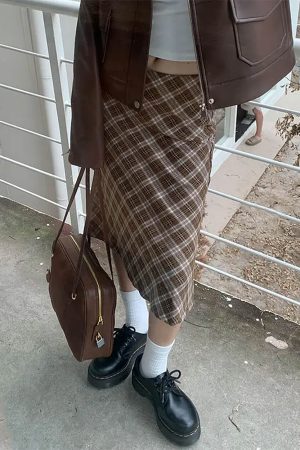 Cute Everyday Outfits, Outfit Inspo Casual Worry Less Brown Plaid Midi Skirt