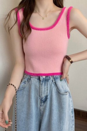 Cute Everyday Outfits, Outfit Inspo Casual Y2K Aesthetic Baby Fur Top