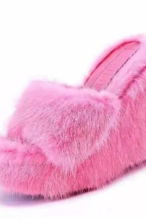 Cute Everyday Outfits, Outfit Inspo Casual Y2K Aesthetic Fur Sandals