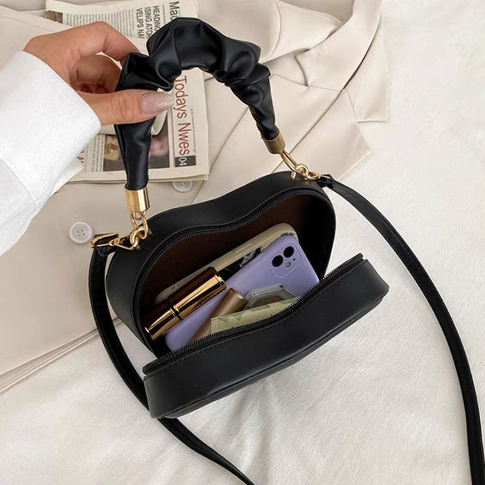 Cute Everyday Outfits, Outfit Inspo Casual Y2K Aesthetic Heart-Shaped Bag Cute Everyday Outfits, Outfit Inspo Casual Y2K Aesthetic Heart-Shaped Bag