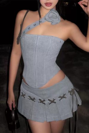 Cute Everyday Outfits, Outfit Inspo Casual Y2K Asymmetrical Top & Pleated Mini Skirt Co-Ord