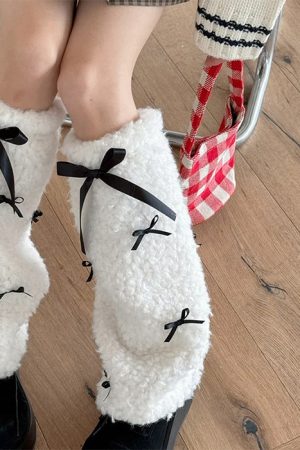Cute Everyday Outfits, Outfit Inspo Casual Y2K Bows Leg Warmers