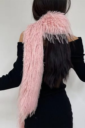 Cute Everyday Outfits, Outfit Inspo Casual Y2K Faux Fur Long Fluffy Scarf