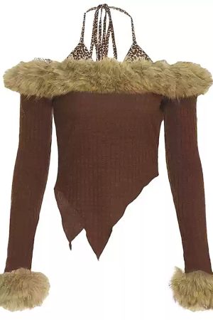 Cute Everyday Outfits, Outfit Inspo Casual Y2K Fuzzy Off-Shoulder Top