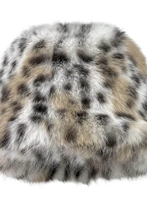 Cute Everyday Outfits, Outfit Inspo Casual Y2K Leopard Fuzzy Bucket Hat