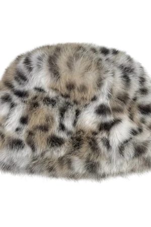 Cute Everyday Outfits, Outfit Inspo Casual Y2K Leopard Fuzzy Bucket Hat