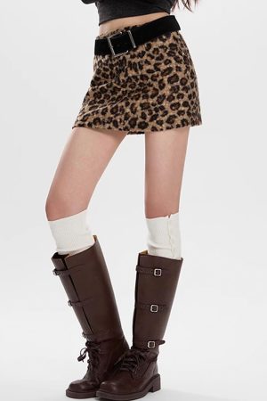 Cute Everyday Outfits, Outfit Inspo Casual Y2K Leopard Fuzzy Mini Skirt