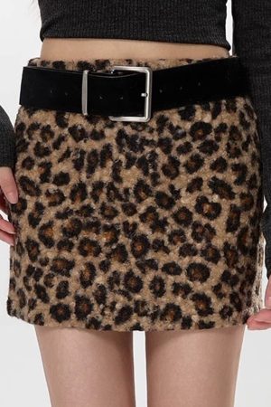 Cute Everyday Outfits, Outfit Inspo Casual Y2K Leopard Fuzzy Mini Skirt