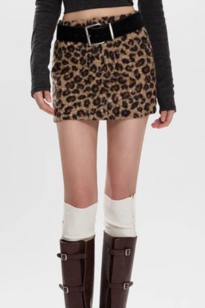 Cute Everyday Outfits, Outfit Inspo Casual Y2K Leopard Fuzzy Mini Skirt