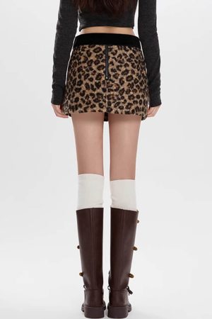 Cute Everyday Outfits, Outfit Inspo Casual Y2K Leopard Fuzzy Mini Skirt