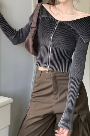 Cute Everyday Outfits, Outfit Inspo Casual Y2K Off-Shoulder Zip-Up Top