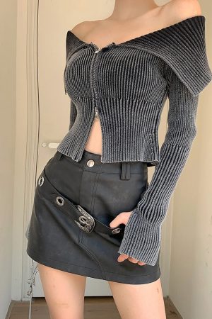 Cute Everyday Outfits, Outfit Inspo Casual Y2K Off-Shoulder Zip-Up Top