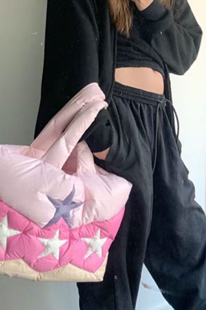 Cute Everyday Outfits, Outfit Inspo Casual Y2K Star Puffer Handbag