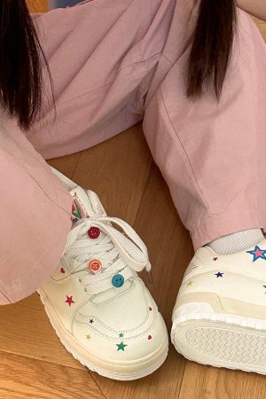 Cute Everyday Outfits, Outfit Inspo Casual Y2K Star Sneakers