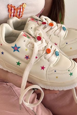 Cute Everyday Outfits, Outfit Inspo Casual Y2K Star Sneakers