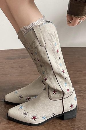 Cute Everyday Outfits, Outfit Inspo Casual Y2K Western Star Boots