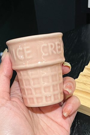 Cute Girl Heart Ceramic Ice Cream Cup - Sweet Cone Round Dessert Cup for Ice Cream Cakes - Trendy 90s Aesthetic Decor
