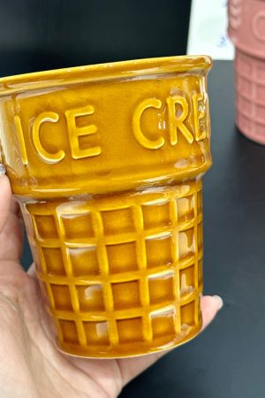 Cute Girl Heart Ceramic Ice Cream Cup - Sweet Cone Round Dessert Cup for Ice Cream Cakes - Trendy 90s Aesthetic Decor