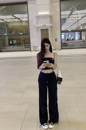 Dark Blue Low-Waist Cargo Pants for Women - Loose Fit, Slimming Casual Floor-Length Style, Perfect for Y2K and Everyday Wear