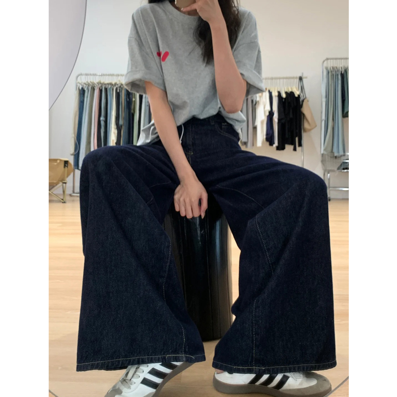 Dark Blue Wide-Leg Jeans for Plus-Size Women - 2025 Loose Fit, Flattering Casual Pants, Relaxed Style Dark Blue Wide-Leg Jeans for Plus-Size Women - 2025 Loose Fit, Flattering Casual Pants, Relaxed Style