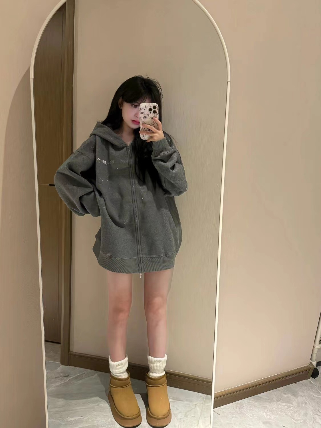 Dark Gray Glitter Hooded Zip-Up Sweatshirt for Women - Trendy Autumn Winter 2024 Jacket in Stylish Lazy Streetwear Dark Gray Glitter Hooded Zip-Up Sweatshirt for Women - Trendy Autumn Winter 2024 Jacket in Stylish Lazy Streetwear