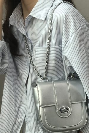 Dark Style Spicy Girl Chain Saddle Bag - 2024 Casual Fashion Small Crossbody Bag for Women, Trendy Y2K Look