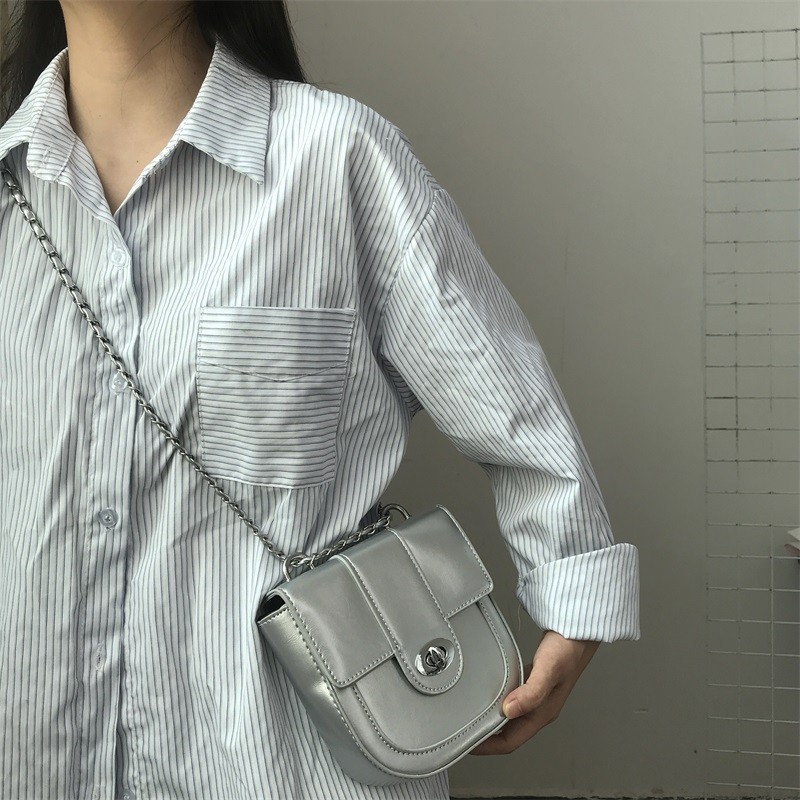 Dark Style Spicy Girl Chain Saddle Bag - 2024 Casual Fashion Small Crossbody Bag for Women, Trendy Y2K Look Dark Style Spicy Girl Chain Saddle Bag - 2024 Casual Fashion Small Crossbody Bag for Women, Trendy Y2K Look