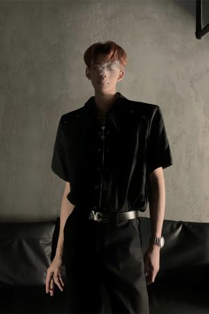 Deconstructed Metal Design Shoulder Pad Shirt for Men and Women - High-End Stylish Loose Zip Short Sleeve for Summer Fashion