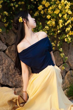 Deep Blue Off-Shoulder Modal Short-Sleeve T-Shirt - Flattering Fit, Thin & Stretchy, Versatile Summer Top for 2025