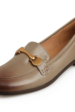 Distressed Brown Chunky Heel Loafers for Women - Genuine Leather Round Toe with Metal Buckle - Retro 90s Style Shoes