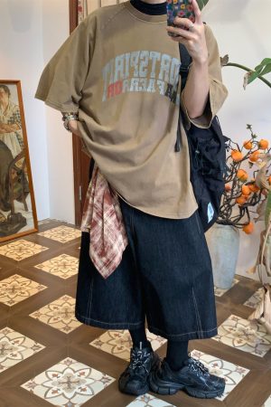 Distressed Letter Print Heavyweight Short Sleeve T-Shirt for Women - Casual Loose Round Neck Tee, Summer Vintage Style