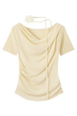 Dopamine Green Loose Short-Sleeve T-Shirt, Summer Knit Top for May Day Outings, Casual Style, Perfect for Photoshoots and Everyday Wear